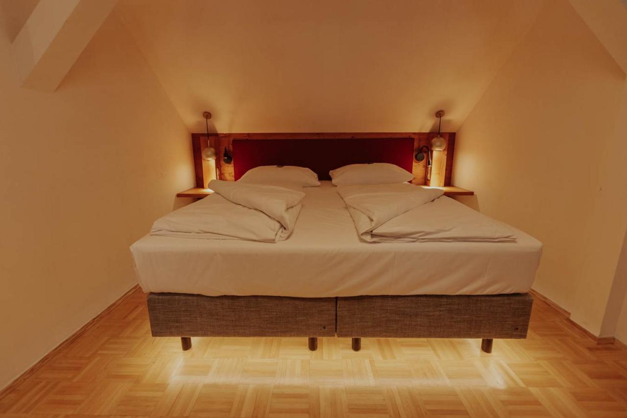 Hotel Gasthaus Zur Sonne Dinkelsbuehl Luaran gambar