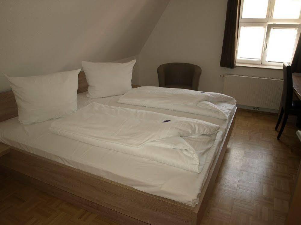 Hotel Gasthaus Zur Sonne Dinkelsbuehl Luaran gambar
